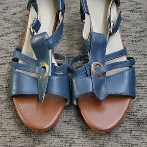 Women's sandal lovely heels 👠